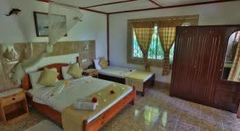 Rising Sun Guest House La Digue  Extérieur photo